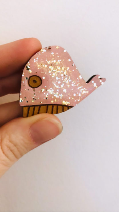 Broche Baleine rose/dorée - MorganedcBijoux