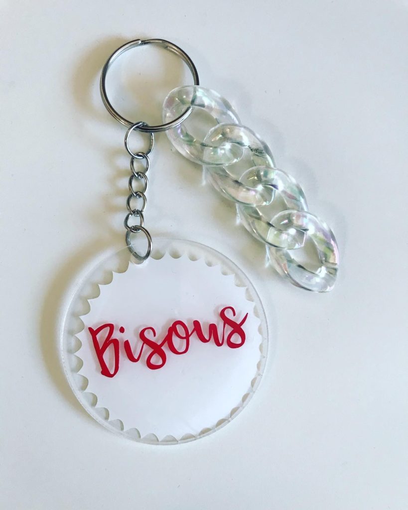 Découvrez notre porte-clés personnalisé "bisous"