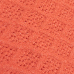 Découvrez notre pull en maille corail pour femme