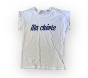Découvrez le t-shirt blanc 