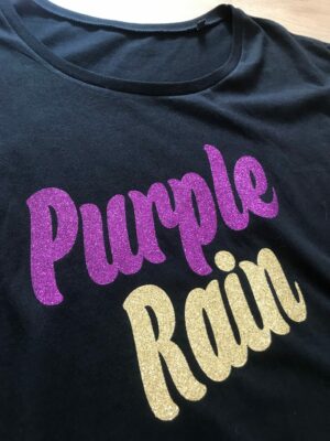 Découvrez notre t-shirt purple rain