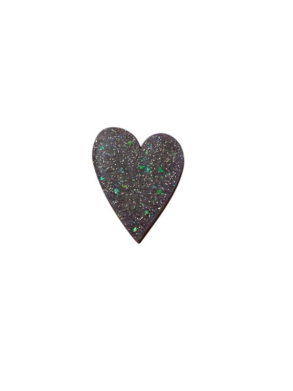 Broche coeur grise