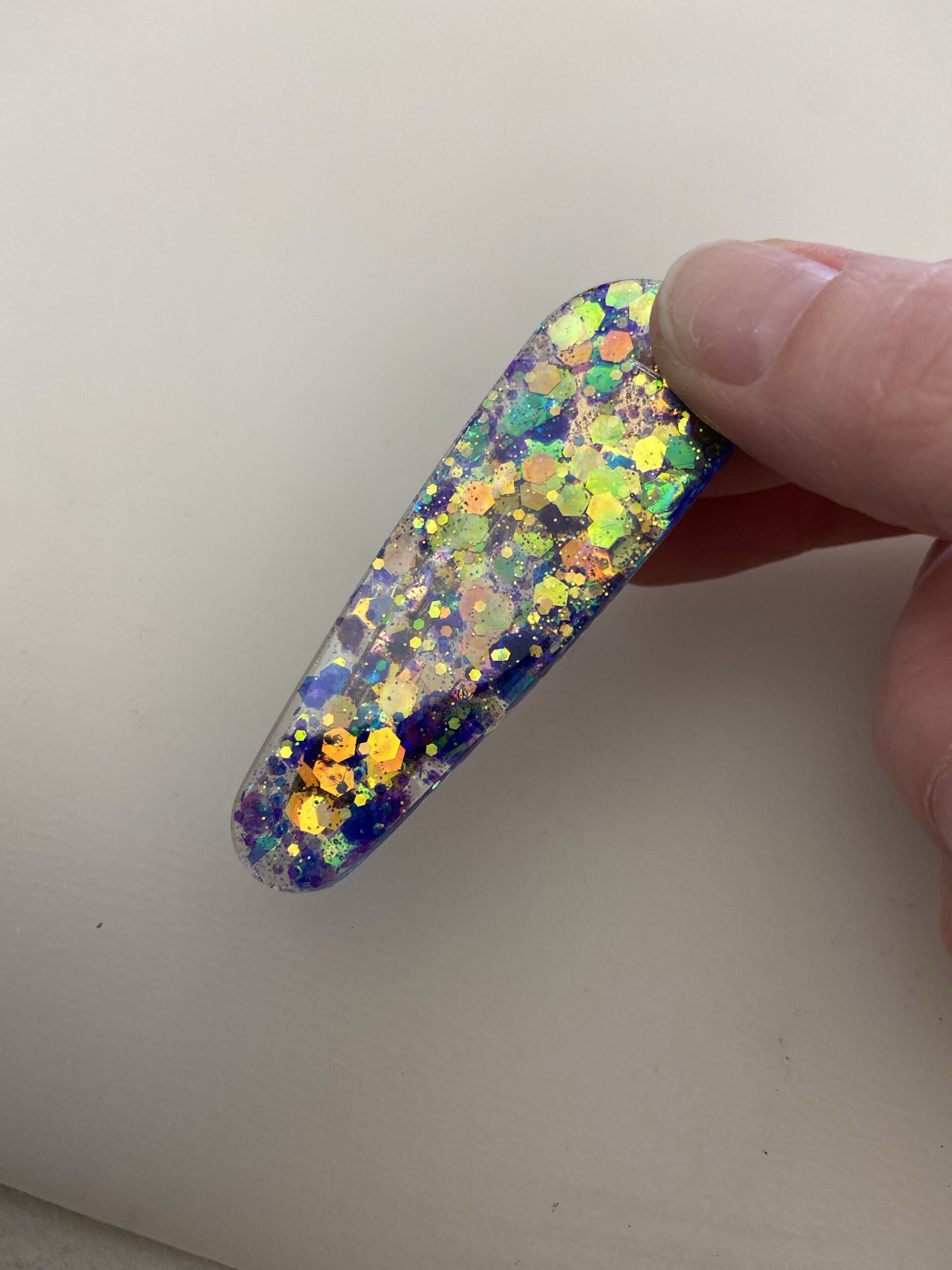 Barrette bulle de minuit : résine, paillettes bleu et vert, pièce unique faite main – Image 2