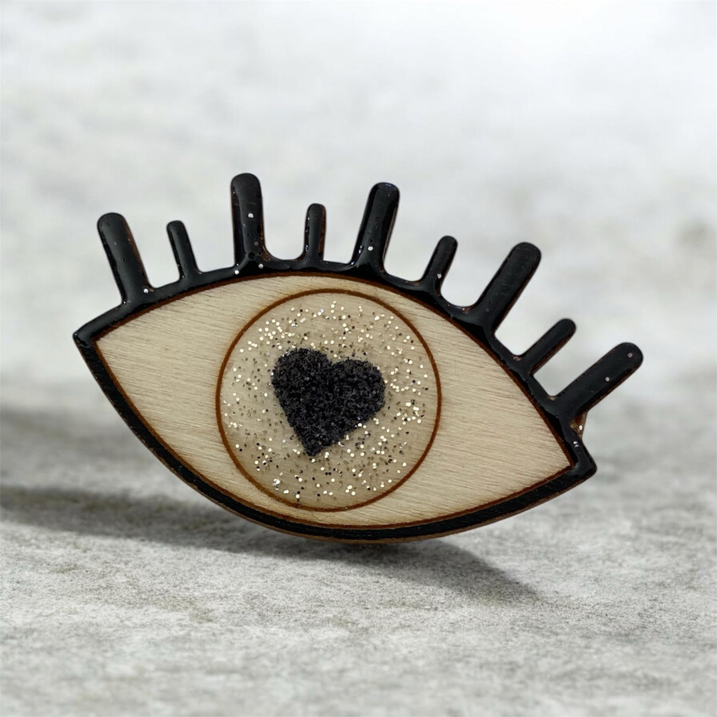 Broche œil bois et résine – Image 3