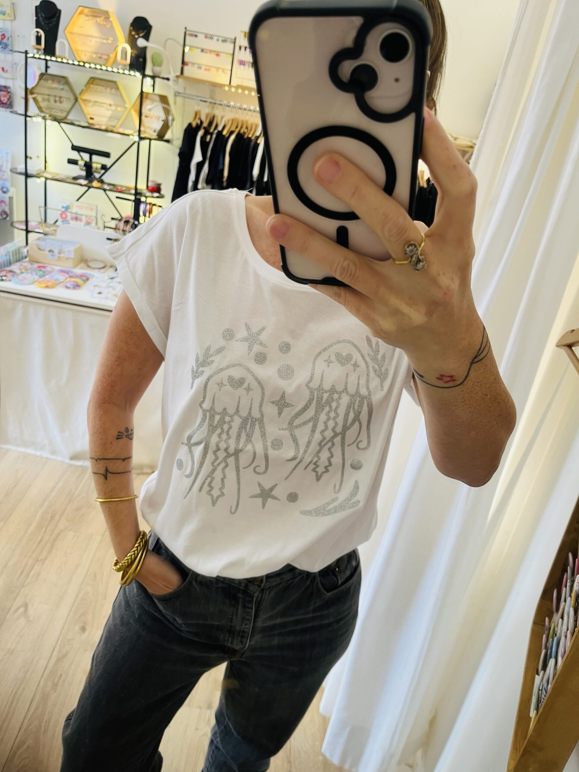 T-shirt méduses pailletées – Image 3