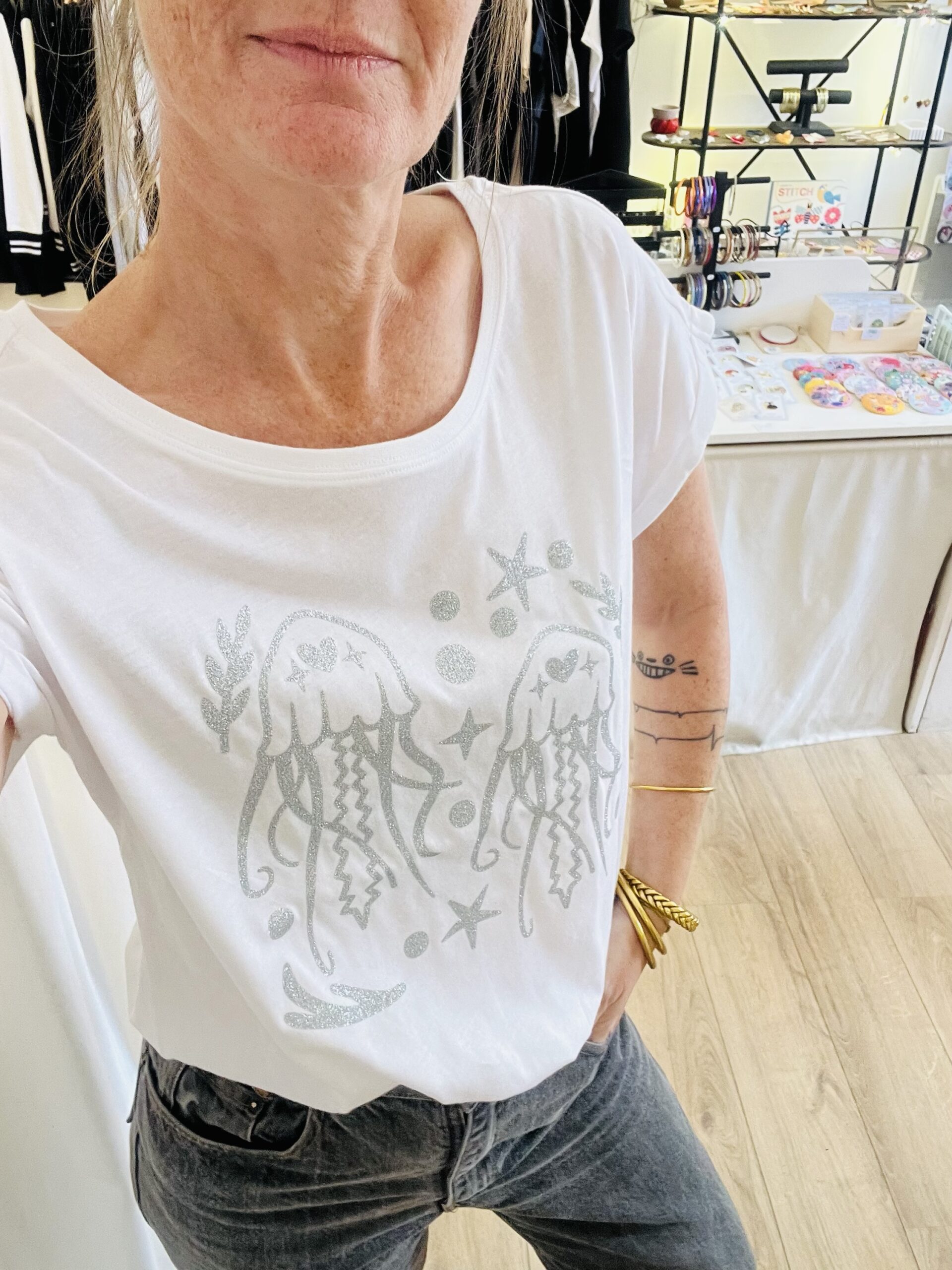 T-shirt méduses pailletées – Image 2